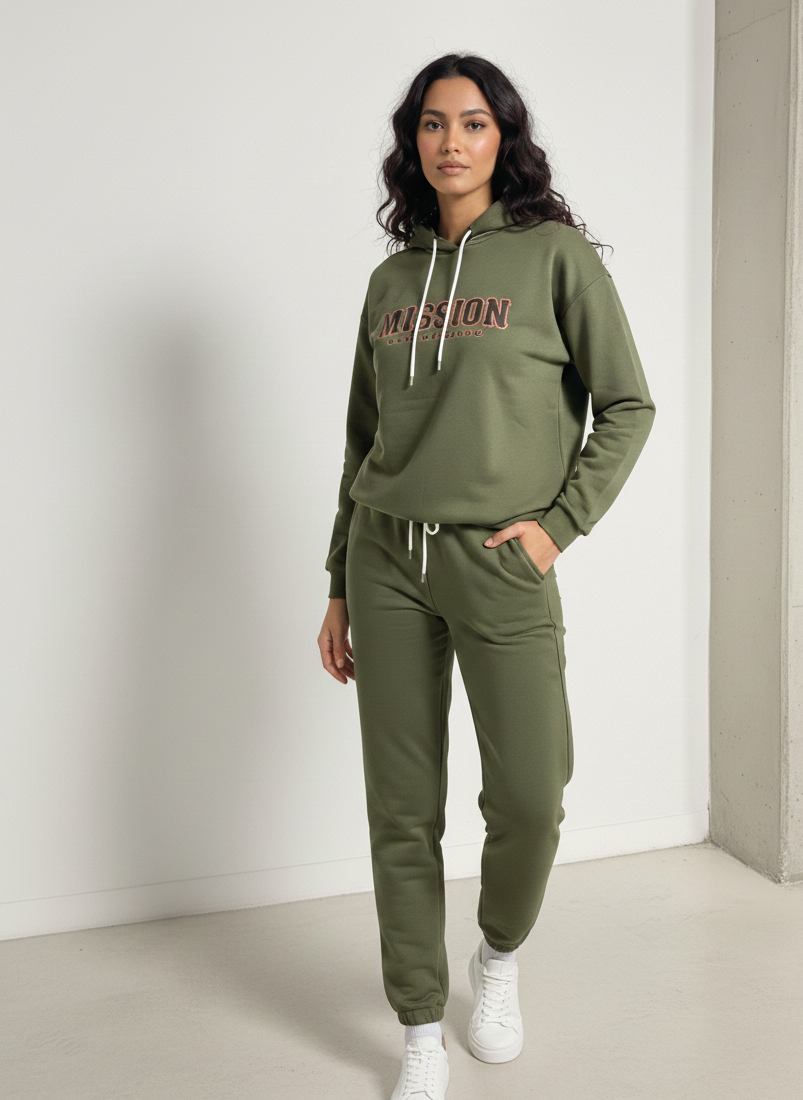 Ensemble Jogging & Sweat à Capuche – Confort Total & Style Urbain
